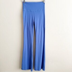 Lululemon Groove Pant SHR Flare Nulu size 6